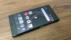 Xperia XZs SO-03J simロック解除済み docomo Android スマホ 【5503】