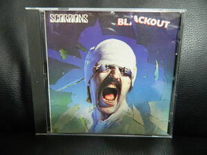 (52)　 SCORPIONS　　/　 　BLACKOUT　　　 輸入盤　 　　ジャケ、経年の汚れあり