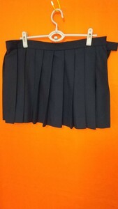 ２−４６　コスプレ衣装　特大サイズ　ミニスカート　淑徳中学校紺色チェック車２０ヒダ　夏