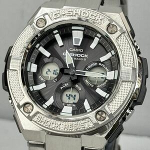 極美品G-SHOCK GST-W330D-1AJF G-STEEL Gスチール タフソーラー 電波受信 電波ソーラー マルチバンド6 アナデジ シルバー メタルバンド