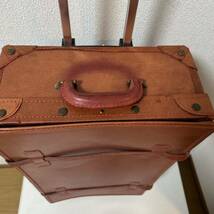 ユーラシアトランク　革製スーツケース_画像2
