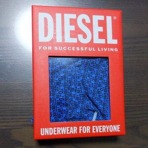 新品■ DIESEL ■ローライズ　ボクサーパンツ■W78～83■海外M■ロゴ■アンダーウエア■ブルー系