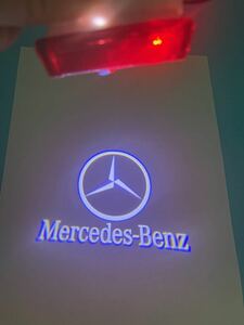 メルセデスベンツ Mercedes カーテシランプ【D289】