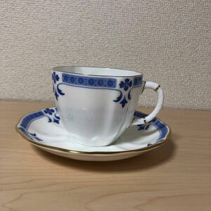 ロイヤルクラウンダービーグリーンビルカップソーサーROYAL CROWN DERBY GREENVILLE