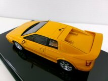 オートアート 1/43 ロータス エスプリ V8 1996 イエロー (3334-746)_画像6