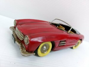 詳細不明 ブリキ製 メルセデスベンツ 300SL 風 モデルカー (3242-219)