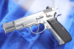 使用品　MGC製CZ75ステンレスモデル固定スライド！！ホップアップ改造品！！！