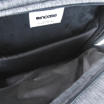 美品 Incase インケース バックパック City Compact Backpack CL55571 ビジネス リュック PC収納 グレー 61000211_画像6