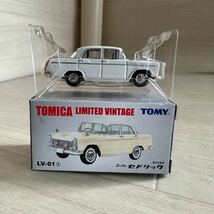 【A0243-5】未使用中古品『TOMY TOMICA LIMITED VINTAGE トミカリミテッドヴィンテージ 1/64 LV-01f ニッサン セドリック』同梱可_画像1