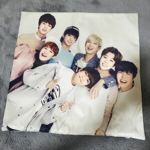 BTS　クッションカバー