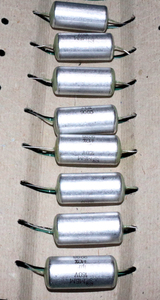 ヤフオク 8個セット 激安 1uF160V 噂の初期型 MBM 音質コンデンサ（Tone cap） 金属/紙/金属 コンデンサ amp