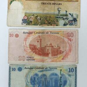 A 1851.チュニジア3種紙幣 旧紙幣の画像3