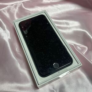 iPhone SE 第3世代 64GB ミッドナイトSIMフリー ヤフーフリマで未使用で購入simフリー 