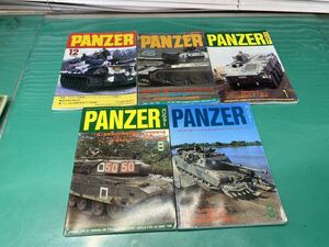 (2107) 昭和レトロ　月刊パンツァー　PANZER 88年、89、97、98年　不揃いまとめて5冊