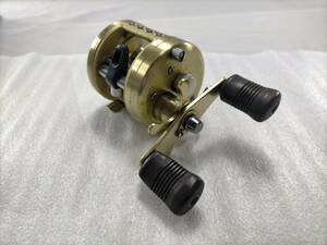 變【日本製】 シマノ カルカッタ 201XT 左 レフト SHIMANO CALCUTTA Made in JP ベイトリール RH380 3109F