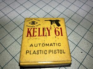 マスダヤ KELLY61 AUTOMATIC PLASTIC PISTOL 弾丸 箱入 10発 玉の大きさ約7×20mm 箱の大きさ約43×40×20mm 1960年代発売 トイガン