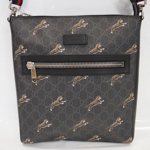 Th954091 グッチ ショルダーバッグ メッセンジャーバッグ GGスプリーム 虎 タイガー 474137 ブラック GUCCI 良好・中古