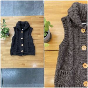  beautiful goods SHIPS Ships wool material cable braided knitted the best tops wool 100% feather woven jacket cardigan outer gilet Brown tea color series 