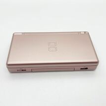 Nintendo DS Lite USG-001 ニンテンドーDS本体 ソフト3個セット メタリックロゼ 通電確認済 現状品_画像3