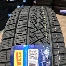 保管袋付 (AW012.7) 送料無料[4本セット] PIRELLI ICE ZERO ASIMMETRICO　215/55R17 98H XL 2022年製造 室内保管 スタッドレス 215/55/17_画像4