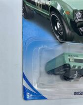 333// ホットウィール Hot Wheels DATSUN 620 ダットサン トラック 迷彩グリーン　カードしわ_画像9