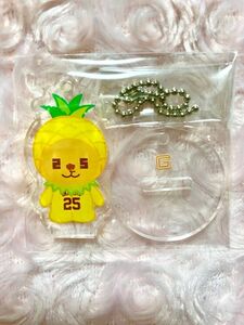 ジャイアンツ　岡本和真　オカモン　スプリングキャンプ　アクリルスタンド　キーホルダー