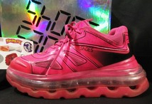 参考定価67,680円 SHOES 53045 BUMP AIR NEON PINK Low top sneaker スニーカー シューズ バレンシアガ トリプル S デザイナー_画像2