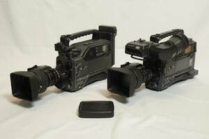 SONY　業務用カメラ　DVCAM DSR-300とDSR-370　２台まとめてジャンク。