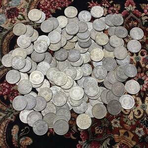 大量 一円銀貨 一圓銀貨 旧一圓銀貨 まとめて 古銭 銀貨 古銭まとめ 硬貨 コイン 中国 約2.5kg
