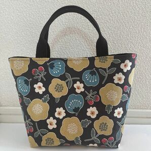 トートバッグ　花柄　ハンドメイド