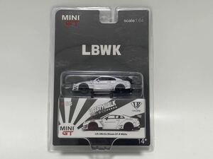 ＜1/64 MINI-GT＞ #68 LB Works Nissan GT-R White RHD
