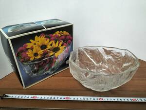 コレクション　昭和　レトロ　アンティーク　ガラス皿　デザイン皿　フルーツ皿　HOYA　未使用