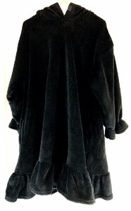 サンリオキャラクターズ クロミちゃん 耳付フード モコモコパーカー 両面ボア 暖かいルームウェア ワンピース 黒 F MI-12