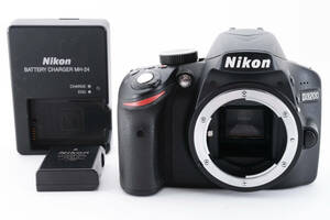 【完動良品】大人気 ニコン NIKON D3200 ボディ ブラック