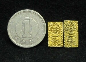 【古金銀】金判■天保二朱金　２種組※a1正次広桐1.66ｇ・a2正次狭桐1.62ｇ・少ないです■解説付き小冊子