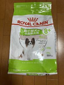 Royal Canaan Explas Mall Adult 8+ 3 -километровый корм для собак включен