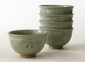 茶道具　抹茶茶碗　数茶碗　青磁　雲鶴　５客、京都　中村与平作、化粧箱入　新品。