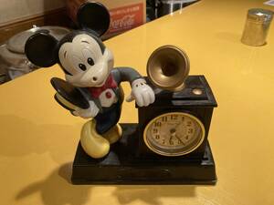ジィジィの宝物　ミッキーマウス目覚まし時計　（非売品）