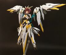 コトブキヤ メガミデバイス 金潟すぐみ アリス・ギア・アイギス 塗装済み完成品 フレームアームズ・ガール_画像3