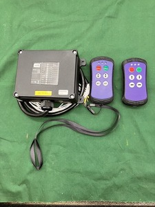  loading car radio-controller remote control 2 piece set 9V~30V selfloader Unic Hanamidai power gate 