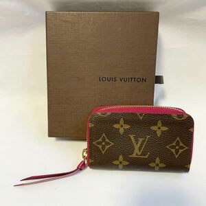 LOUIS VUITTON ルイヴィトン モノグラム ミュルティカルトカードケース フューシャM61299 ラウンドファスナー　ミニ財布 コンパクト　美品