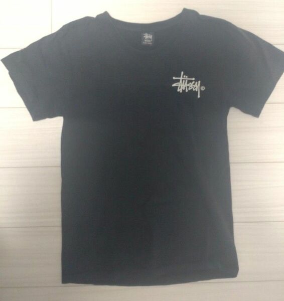 【送料込み】stussy t-shirt black