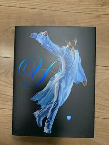 ほぼ新品　「y 」羽生結弦選手　写真集