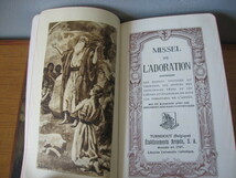★アンティーク品★革製カバーの素敵な祈祷書 表紙エンボスデザイン 本 1934年 Missel フランス_画像6