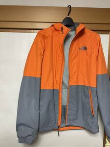 THE NORTH FACE　ノースフェイス　マウンテンパーカー