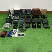 双眼鏡 10点以上16点まとめ 収納バッグ 付き VIXEN BINOCULARS / COSMO WING / NIKON / Kenko / OMEGA / ORIENT TOKYO 中古 現状渡し_画像1