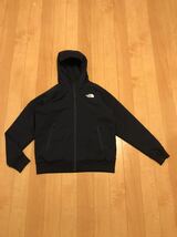 良品☆TNF/ノースフェイス　メンズサイズL リバーシブル.フルジップパーカ・ジャージ風生地×リップストップナイロン生地 各両面ラバーロゴ_画像2