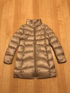  beautiful goods * Uniqlo lady's size M a little meat thickness type. super light weight & high density Ultra light down long coat * hand .. is good quilting nylon beige 