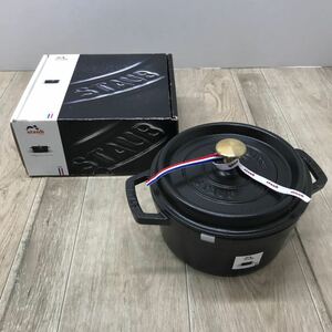 174 D 1円〜 staub ストウブ / ココット ラウンド 黒 ブラック 20cm 2.2L 40509-487 ホーロー 琺瑯 両手鍋 鍋 中古 未使用 現状品