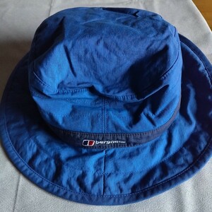 berghaus bar g house ear present . attaching trekking hat hat M size 